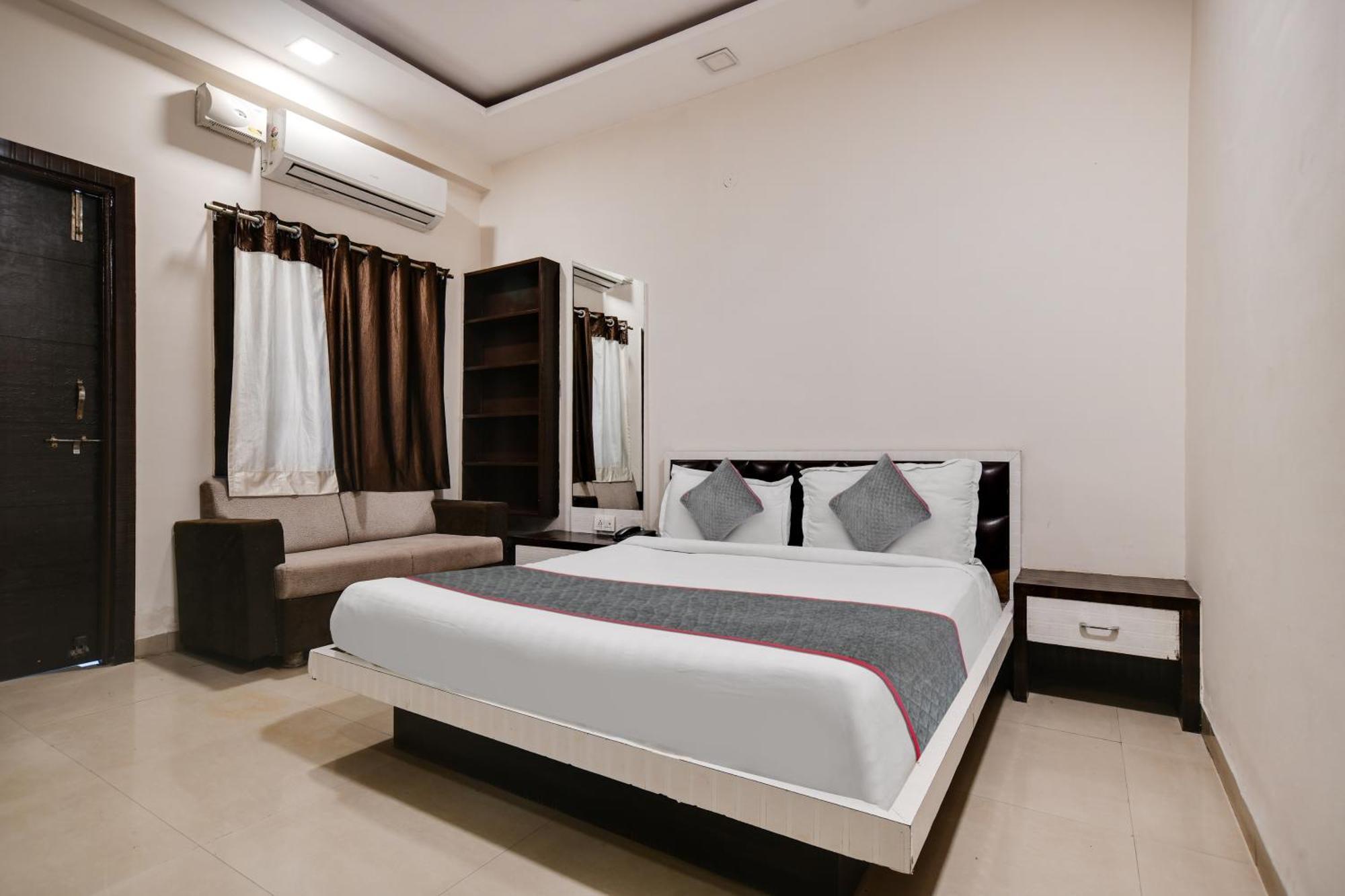Townhouse Prime Stay Indore Exterior photo