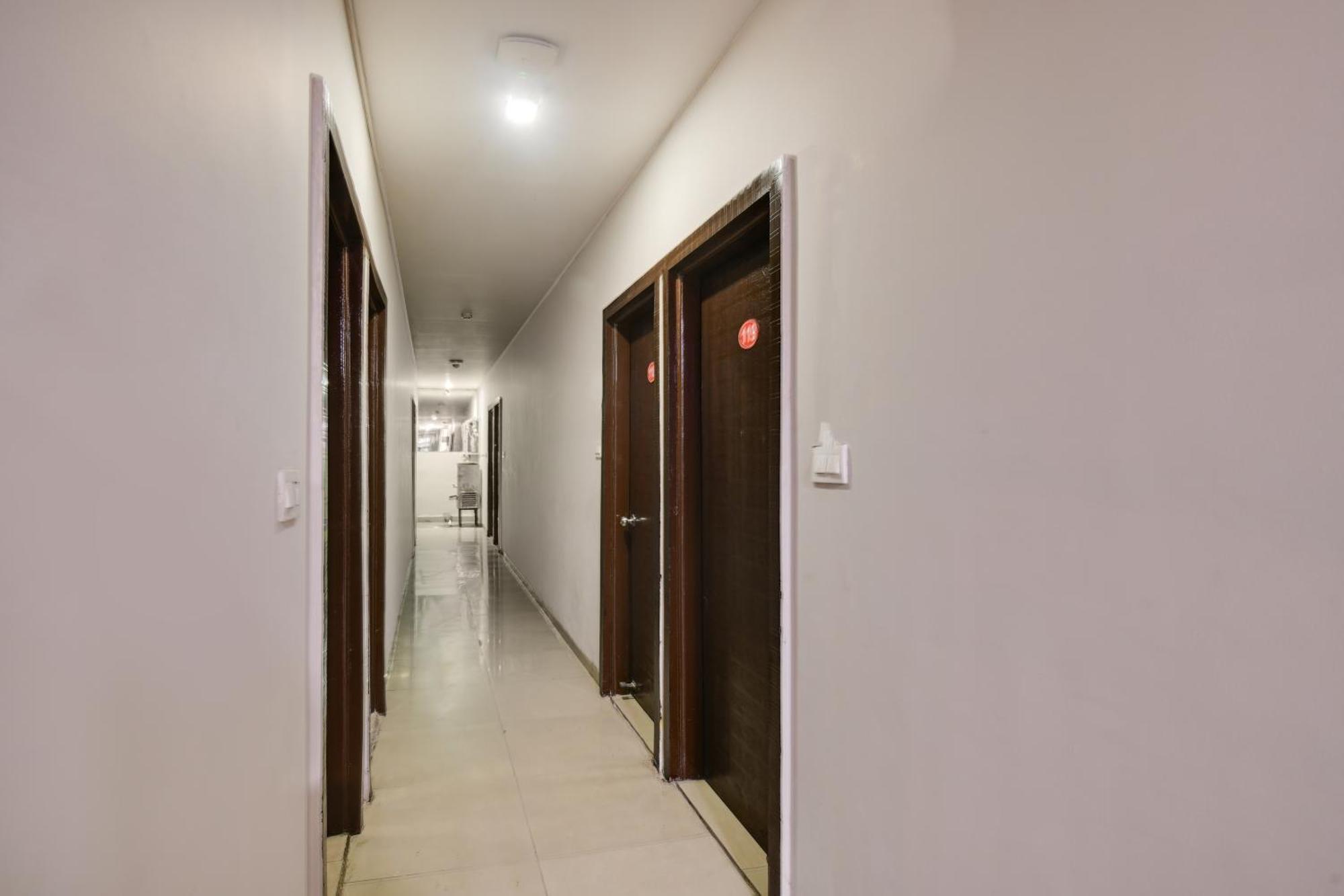 Townhouse Prime Stay Indore Exterior photo