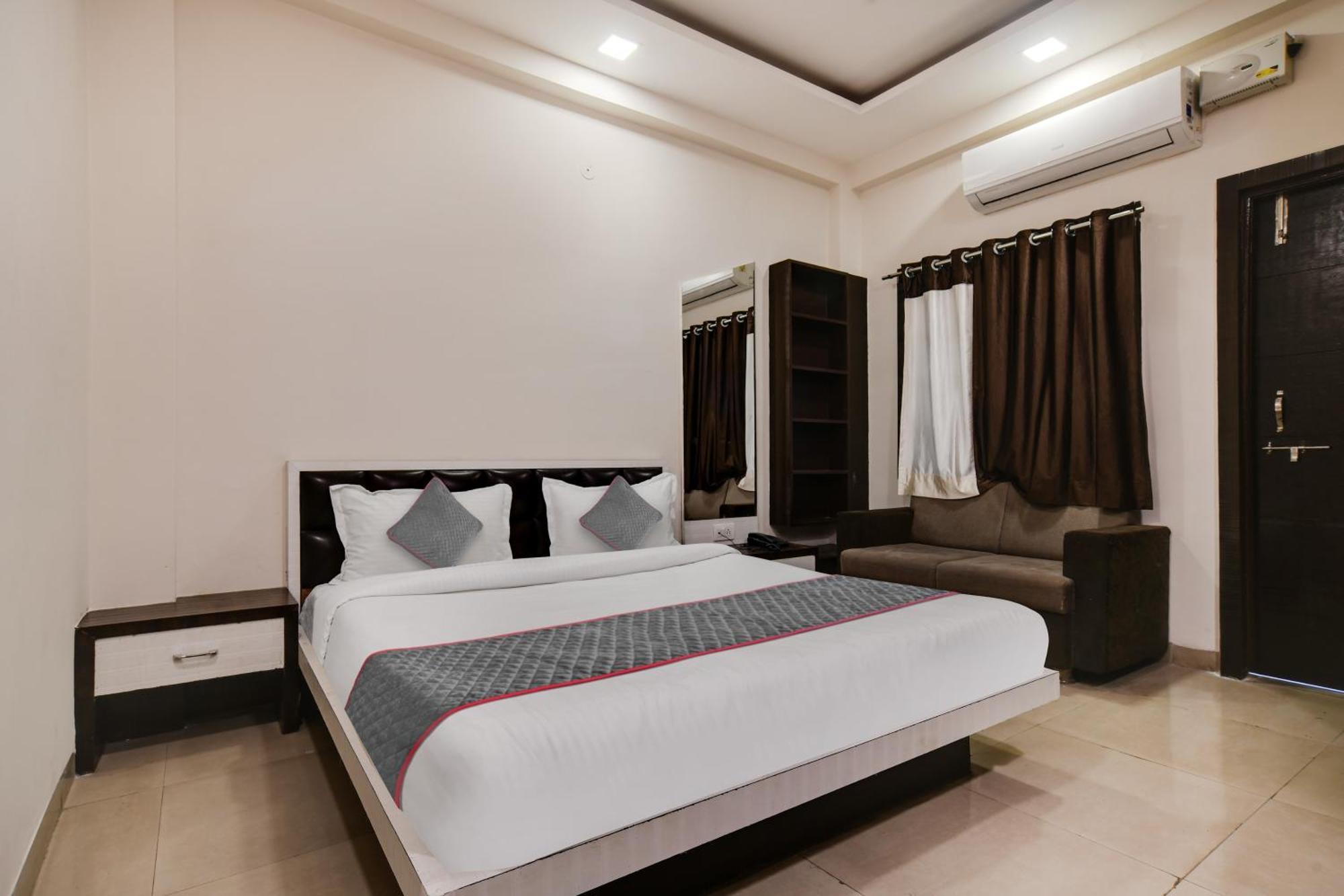 Townhouse Prime Stay Indore Exterior photo